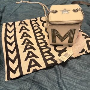 Marc Jacobs White Bag with Chain Detail